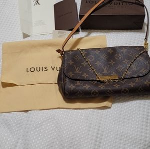 Authentic  Louis Vuitton